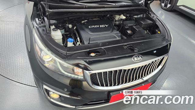 Kia Canival 2018 — photo 6