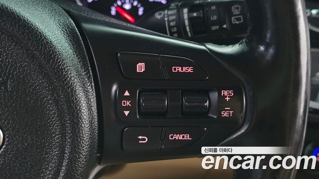Kia Canival 2018 — photo 20