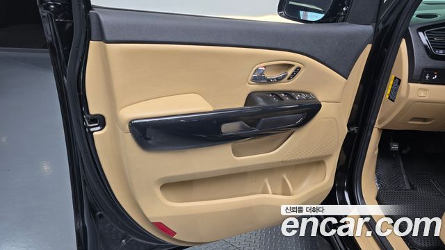 Kia Canival 2018 — photo 14