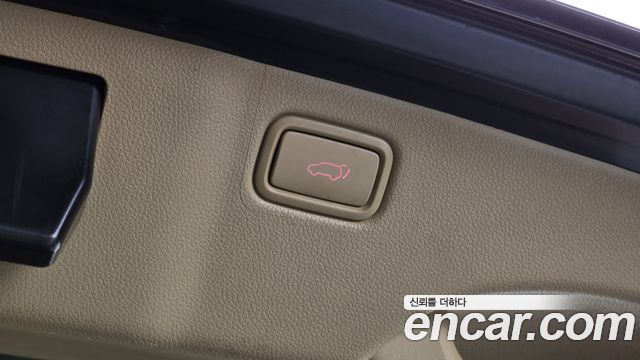 Kia Canival 2018 — photo 30