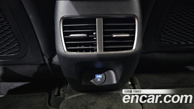 Hyundai Sonata 2022 — photo 25