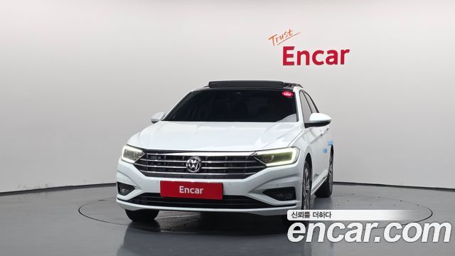 Volkswagen Jetta 2021 — photo 3