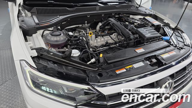 Volkswagen Jetta 2021 — photo 6