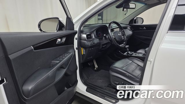 Kia Sorento 2019 — photo 13