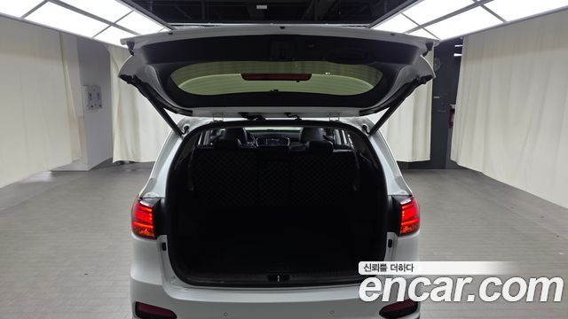Kia Sorento 2019 — photo 24