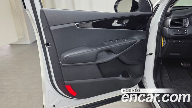 Kia Sorento 2019 — photo 14