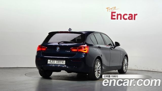BMW 1-Series 2016 — photo 2