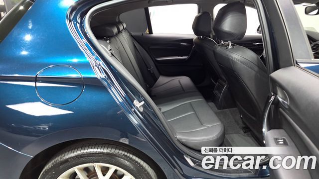 BMW 1-Series 2016 — photo 12