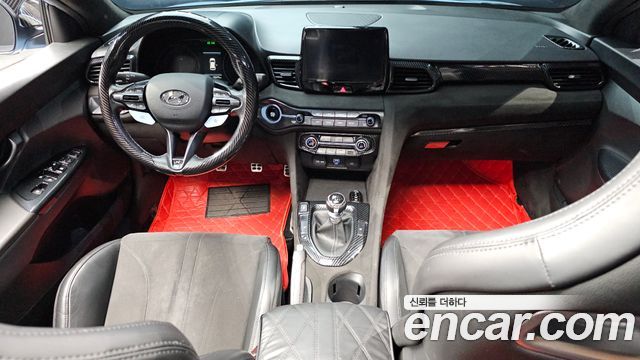 Hyundai Veloster 2021 — photo 10