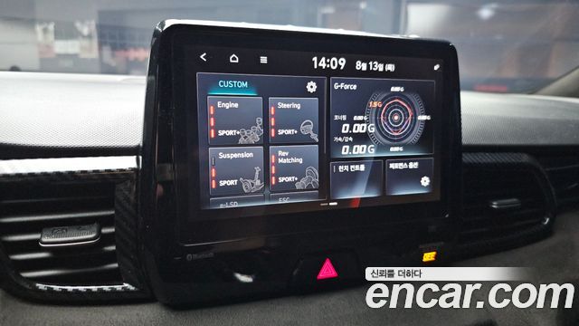 Hyundai Veloster 2021 — photo 22