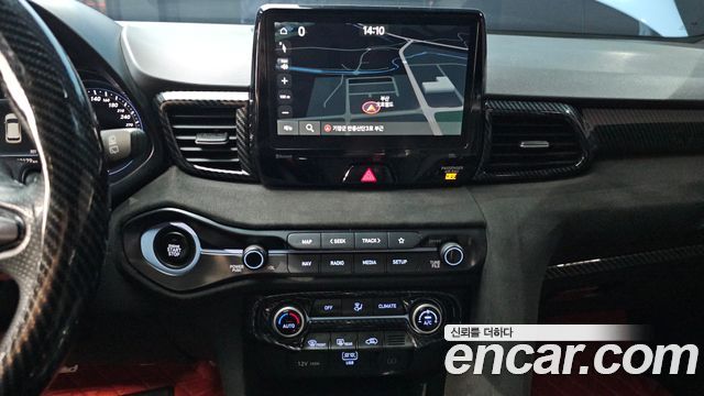 Hyundai Veloster 2021 — photo 23