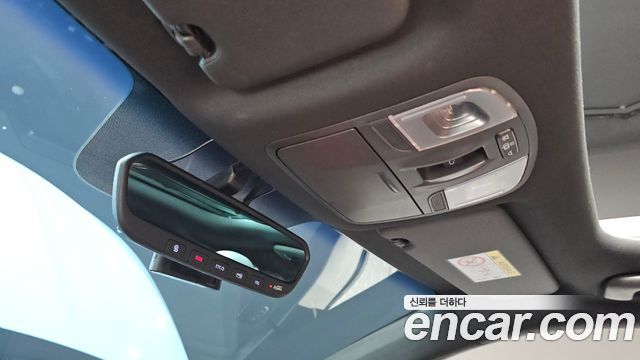 Hyundai Veloster 2021 — photo 24