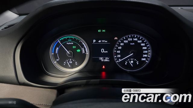 Hyundai Grandeur 2018 — photo 8