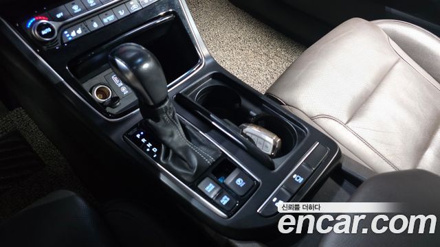Hyundai Grandeur 2018 — photo 9