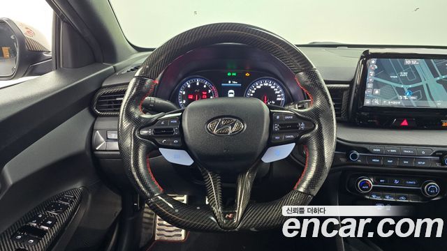 Hyundai Veloster 2019 — photo 19
