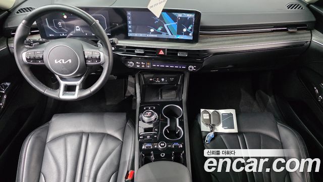 Kia K5 2025 — photo 10