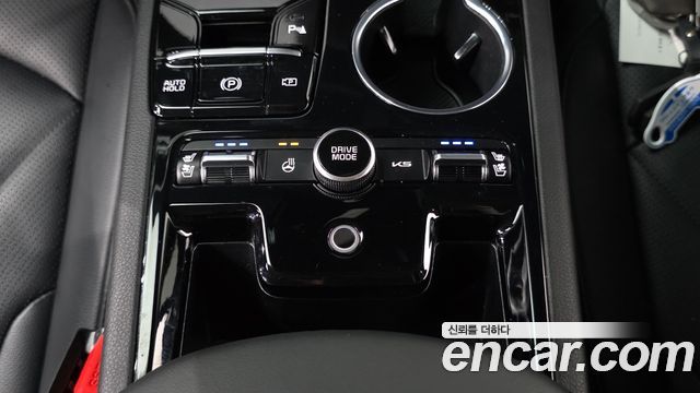 Kia K5 2025 — photo 29