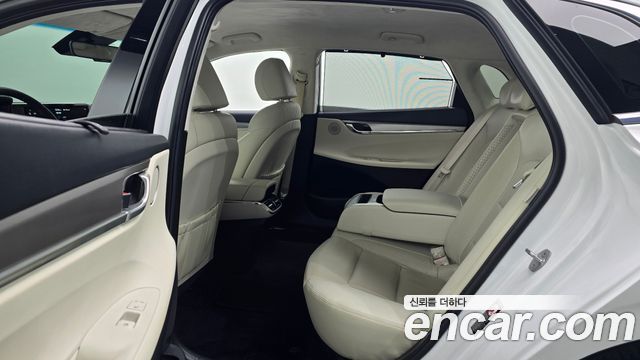 Hyundai Grandeur 2023 — photo 12