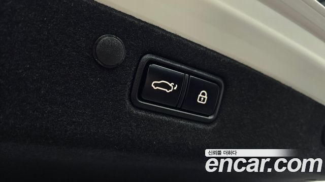 Hyundai Grandeur 2023 — photo 18