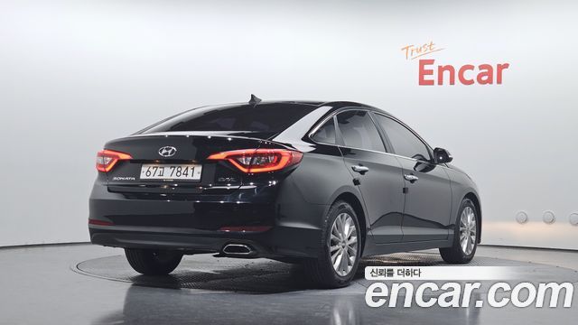 Hyundai Sonata 2015 — photo 2