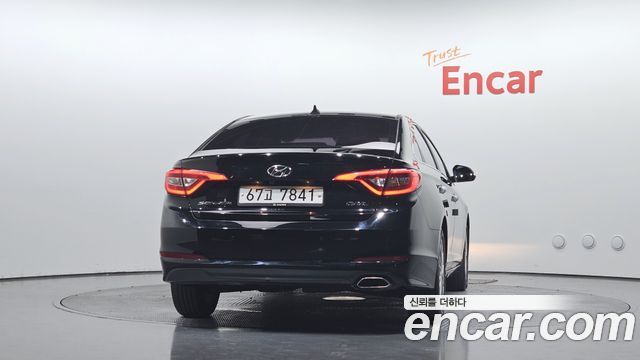 Hyundai Sonata 2015 — photo 4