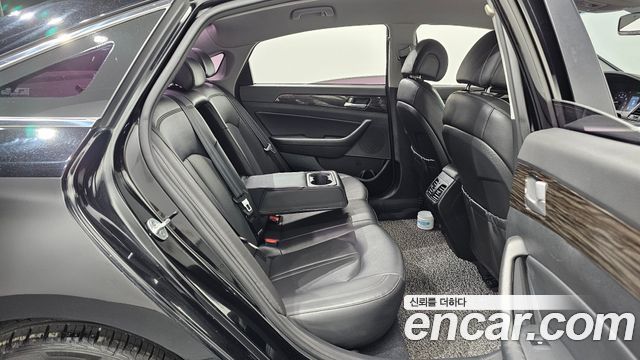 Hyundai Sonata 2015 — photo 17
