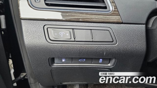 Hyundai Sonata 2015 — photo 25