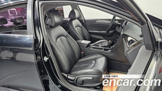 Hyundai Sonata 2015 — photo 16