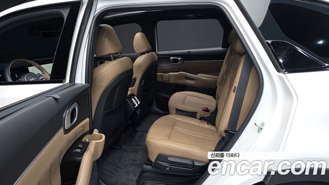 Kia Sorento 2024 — photo 12