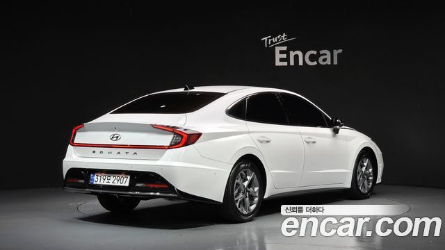 Hyundai Sonata 2022 — photo 2