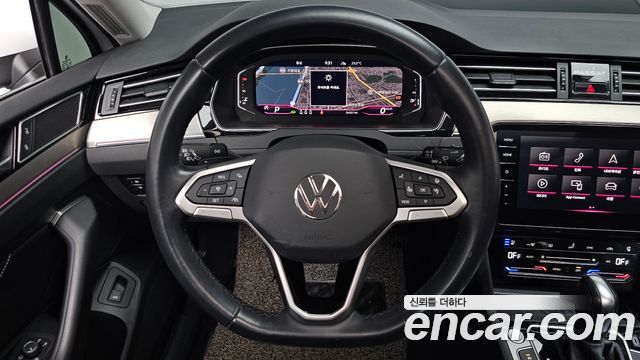 Volkswagen Passat 2022 — photo 19