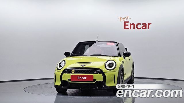 Mini Cooper Convertible 2022 — photo 3