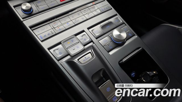 Hyundai Nexo 2021 — photo 9