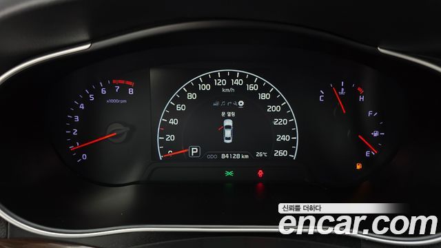 Kia K7 2016 — photo 11