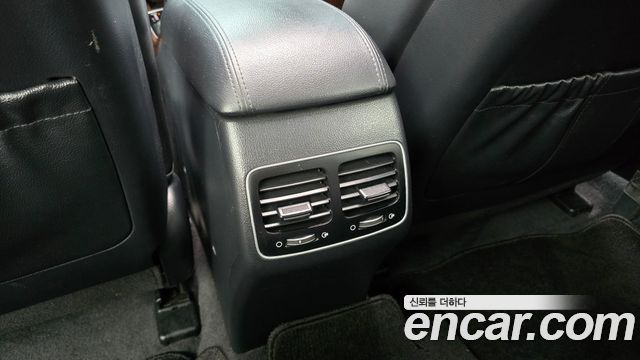 Kia K7 2016 — photo 31