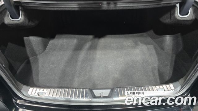 Kia K7 2016 — photo 34