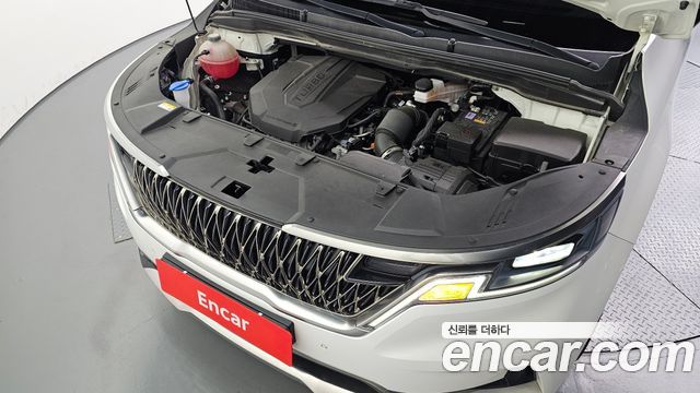 Kia Canival 2023 — photo 6