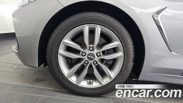 Genesis G70 2019 — photo 5