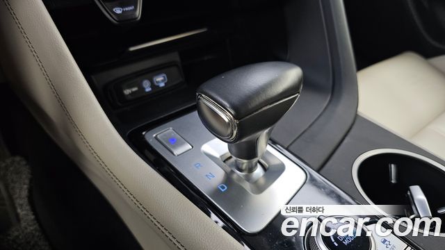 Genesis G70 2019 — photo 9