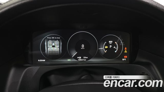 Jaguar XF 2017 — photo 8