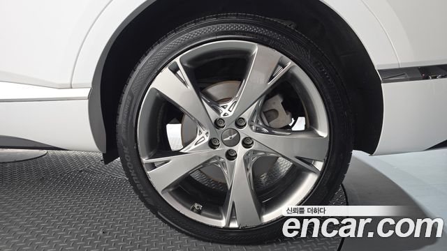 Genesis GV80 2020 — photo 7