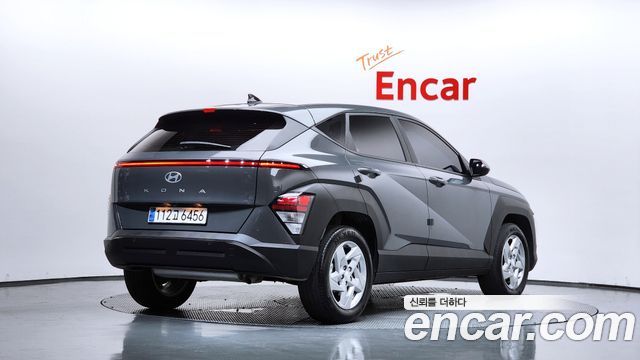 Hyundai Kona 2025 — photo 2