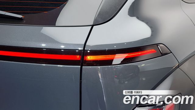 Hyundai Kona 2025 — photo 9