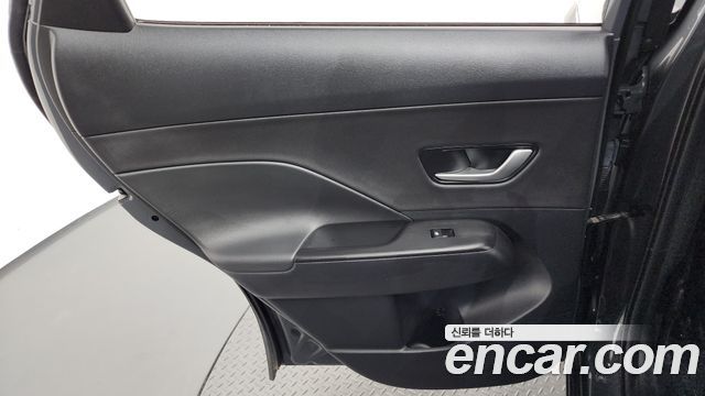 Hyundai Kona 2025 — photo 15