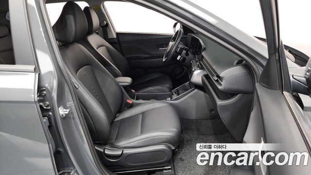Hyundai Kona 2025 — photo 16