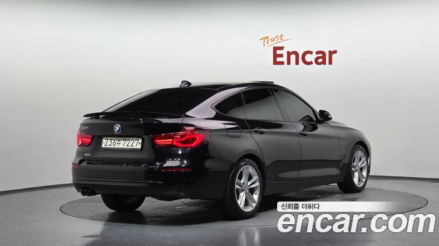 BMW Gran Turismo 2020 — photo 2