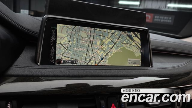 BMW X6 2015 — photo 20