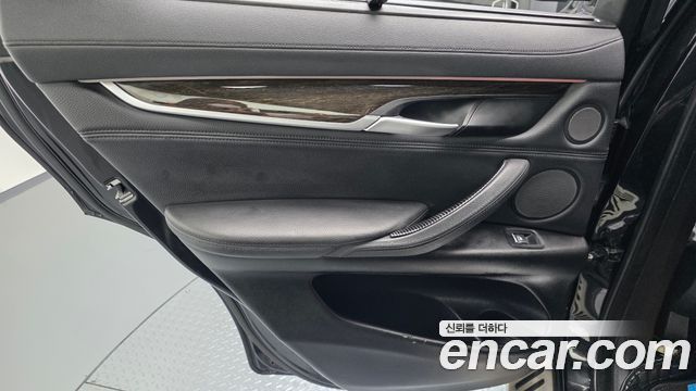 BMW X6 2015 — photo 15