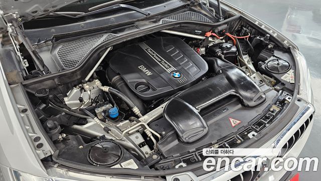 BMW X5 2014 — photo 6