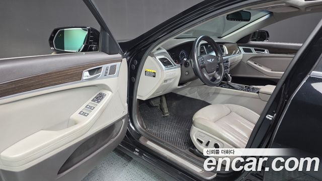 Hyundai Genesis 2014 — photo 13